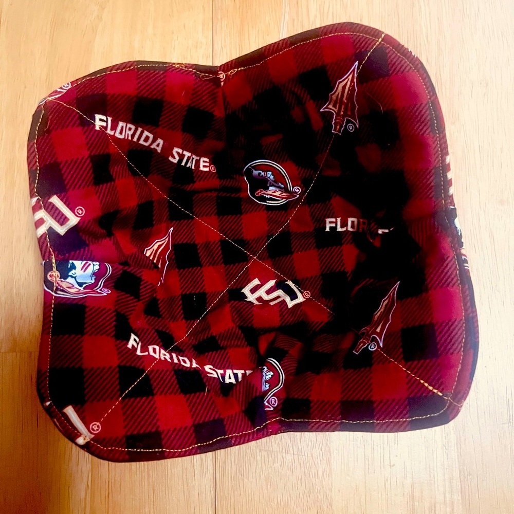 10” FSU PLAID BOWL COZY
